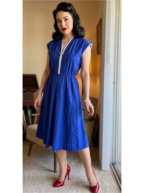 Vintage 70s Cheebkaberry USA SecretaryBlue A-Line Contrast Trim Midi Dress S